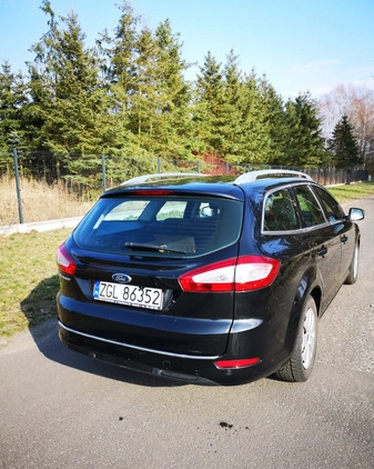 Ford Mondeo cena 15000 przebieg: 380000, rok produkcji 2010 z Goleniów małe 46